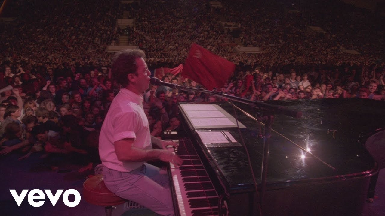 Decoding The Beatles' Back in the U.S.S.R.: Meaning & Legacy