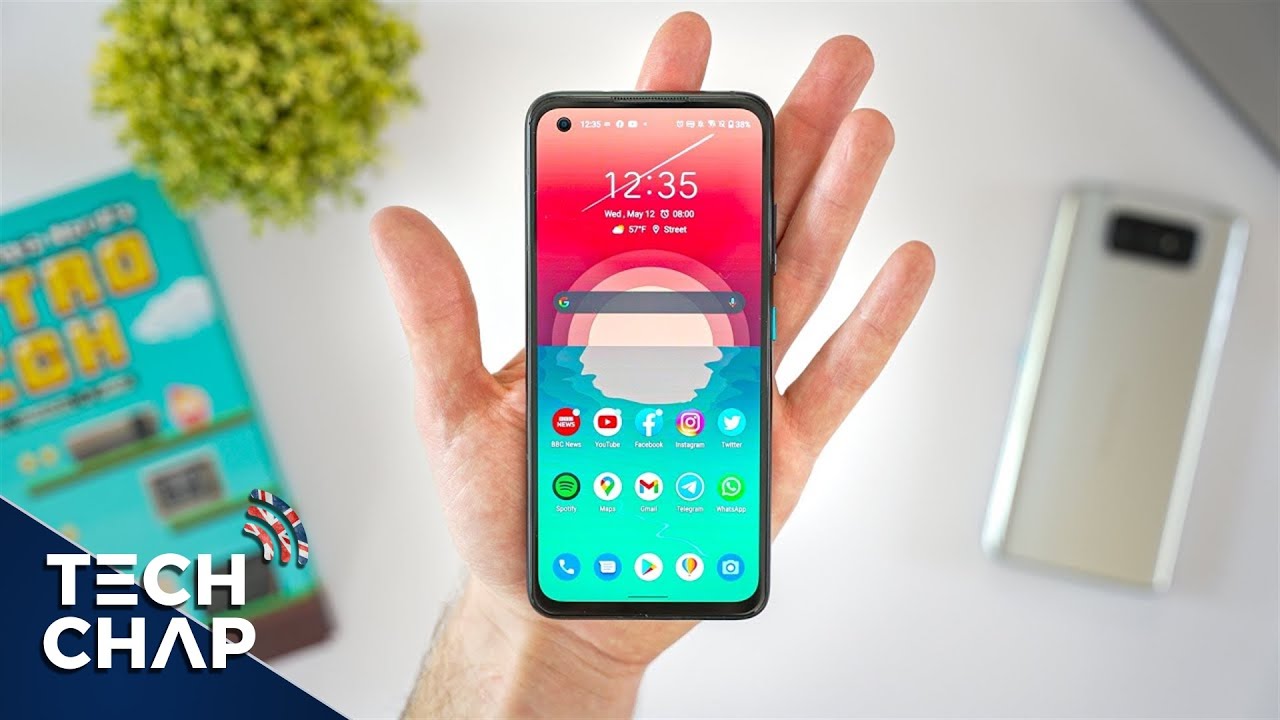 Asus Zenfone 8 Review: Compact Flagship Powerhouse
