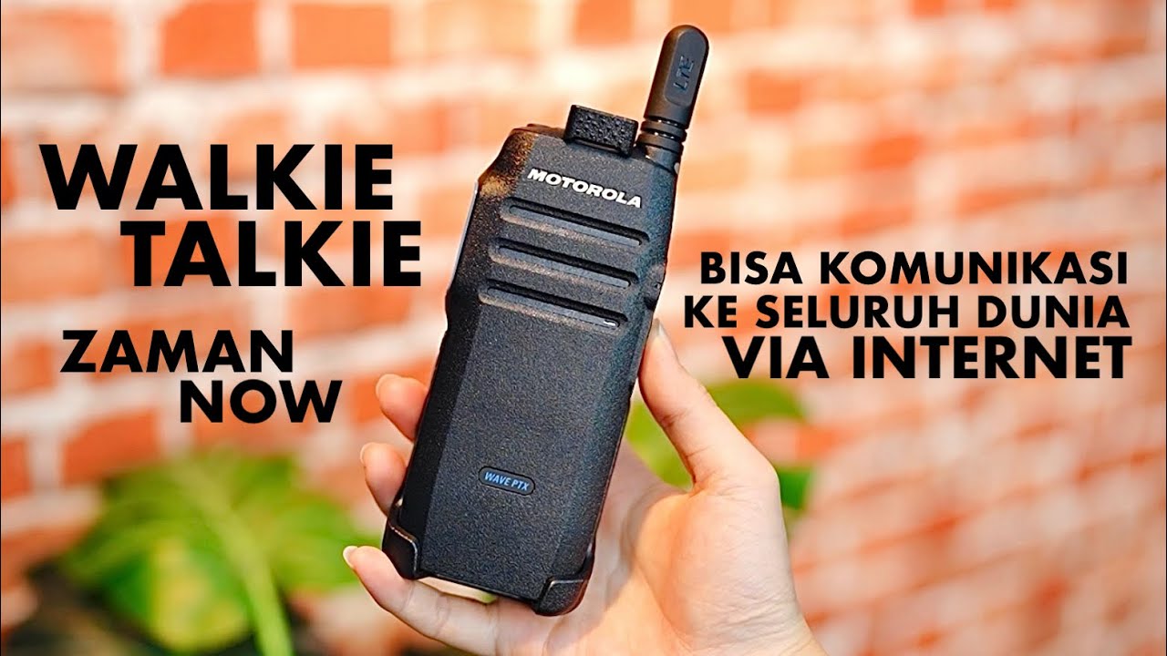 Motorola TLK 100 Review: Cellular Walkie-Talkie for Business