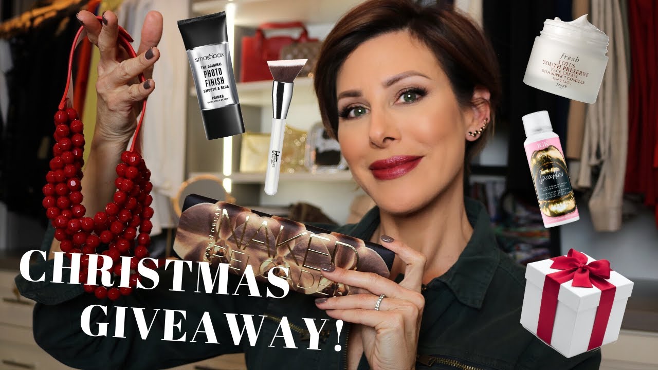 Enter the Ultimate Christmas Beauty Giveaway 2023