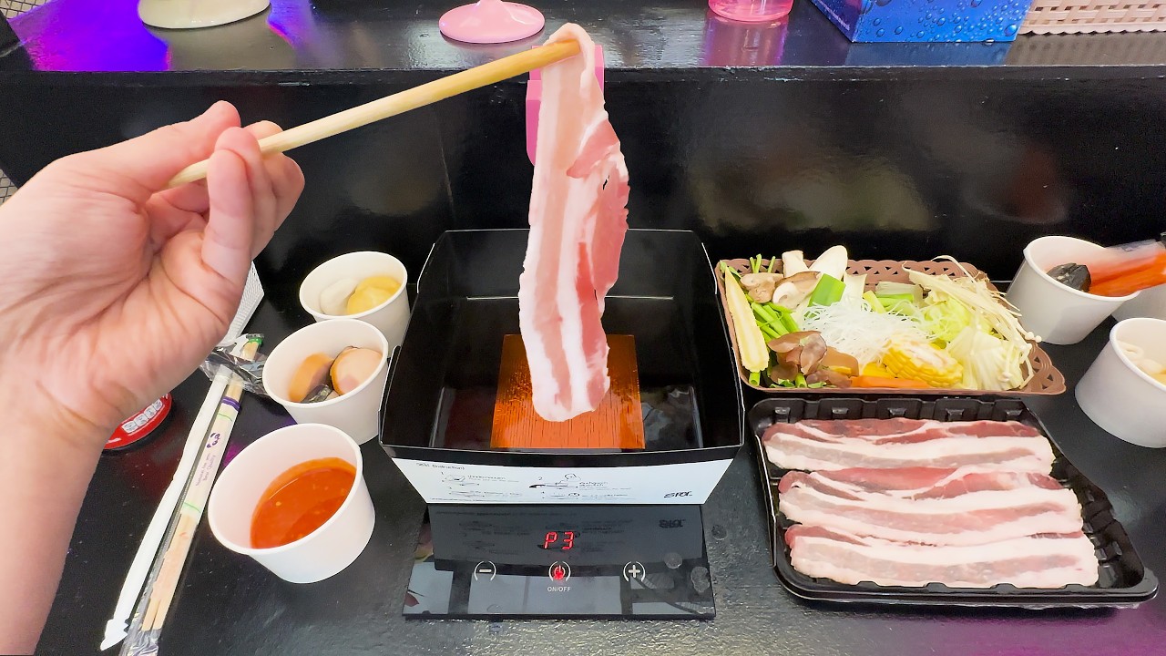Bangkok Cardboard Hotpot Review: $5 Night Market Experience