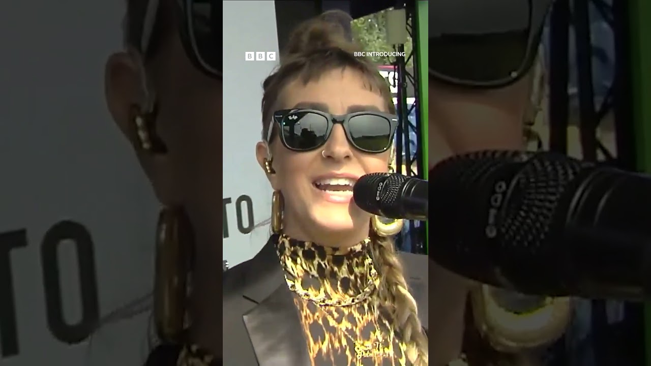 Silence Self-Doubt: 5 Unshakeable Confidence Strategies