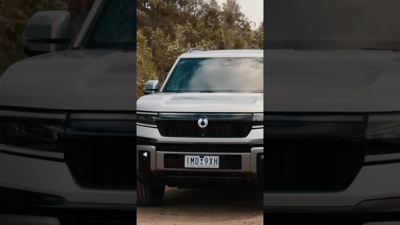 Denza B8 Plug-In Hybrid SUV: Land Cruiser Challenger Tested