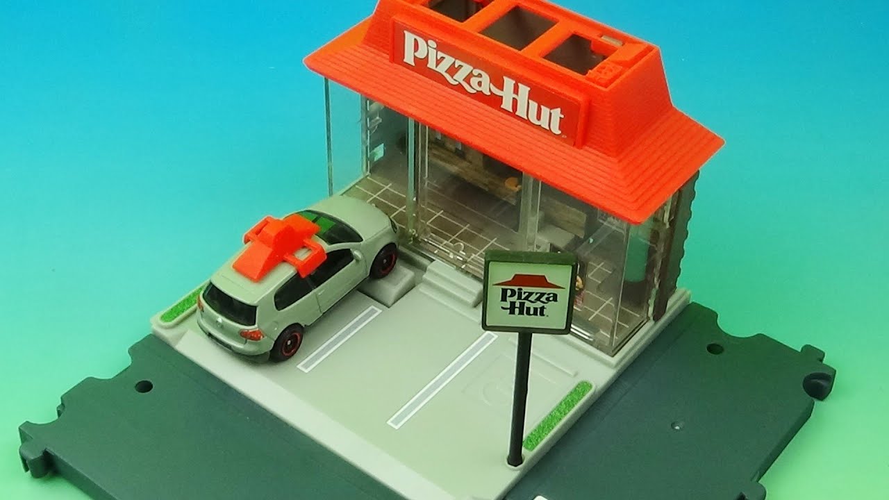 Matchbox Pizza Hut Playset Review: Interactive Toy Breakdown