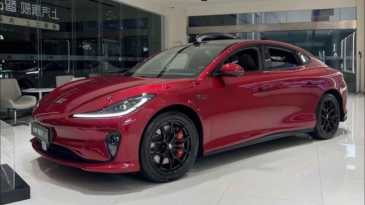 2025 Li Auto L6 Review: Tesla Model 3 Rival Analyzed