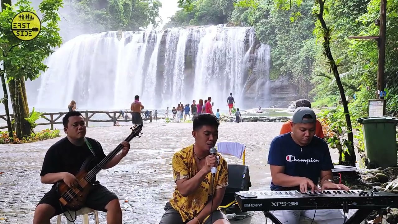 The Science of Deep Emotional Bonds in Relationships