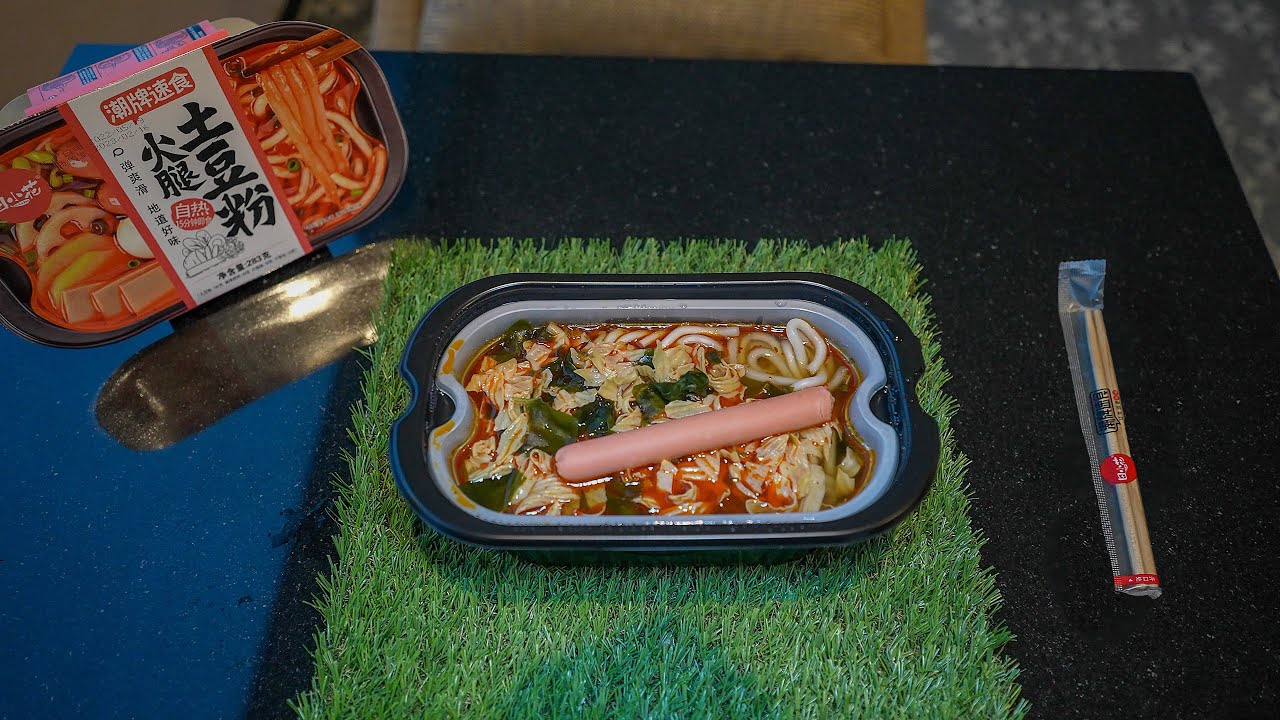 Testing 3 Chinese Self-Heating Meals: Real Taste & Value Review