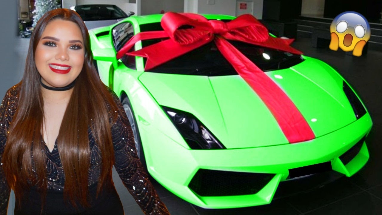 Top YouTuber's Christmas Wish List: Realistic & Dream Gifts