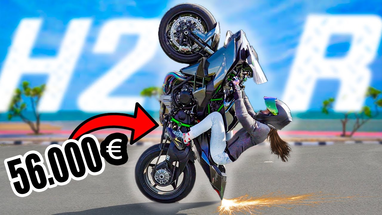 Woman Wheelies 359HP Kawasaki H2R: First-Ever Scrape?