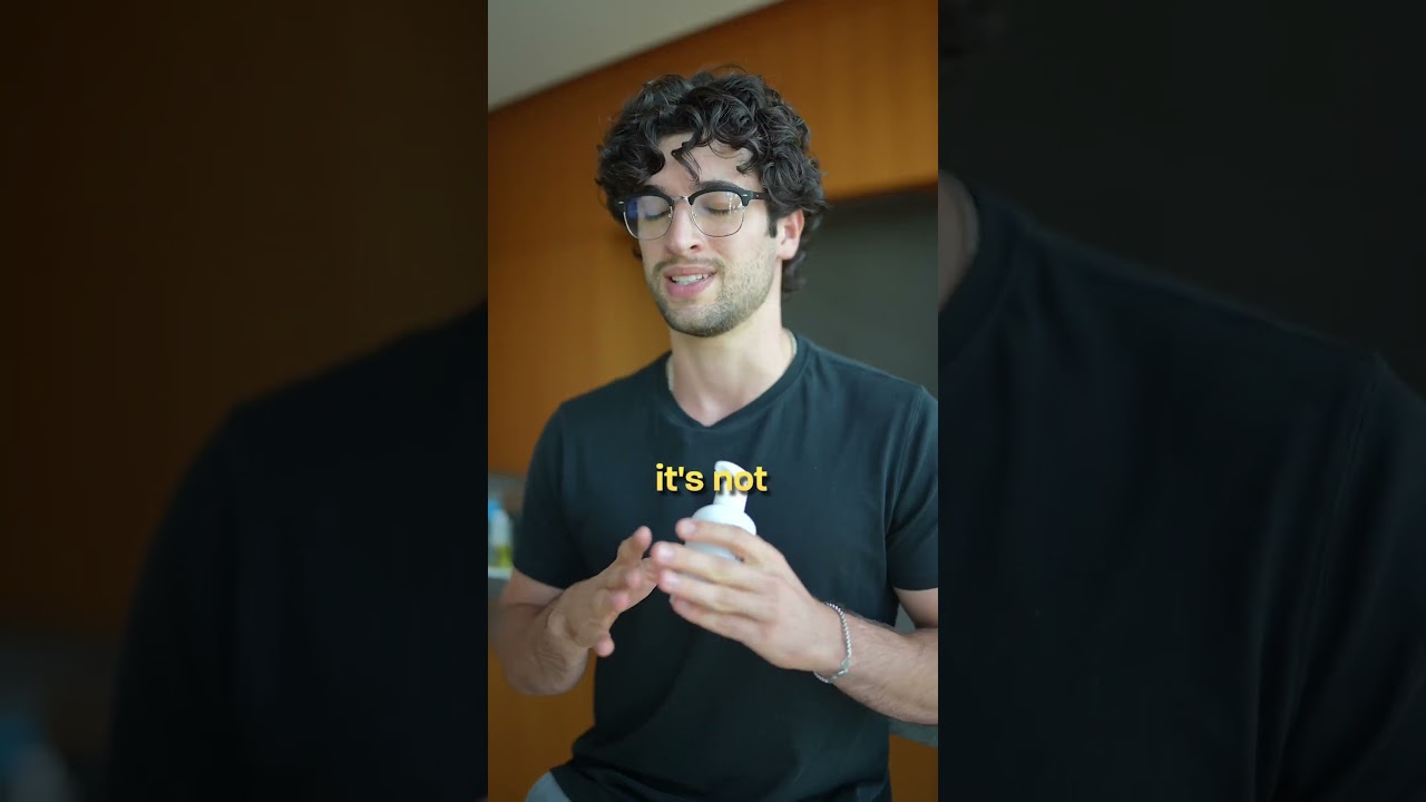 Why Most Leave-In Conditioners Damage Hair (The Natural Fix)