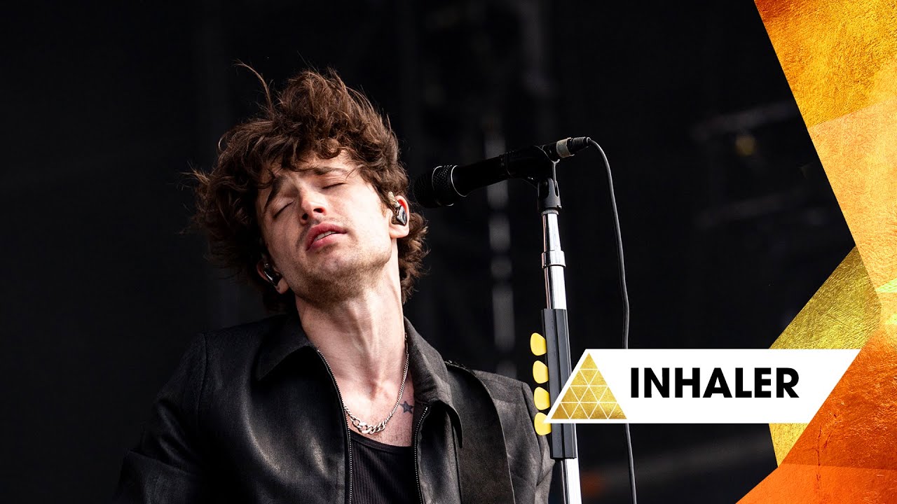 Decoding "Heat": Lyrics Meaning and Emotional Gravity Analysis