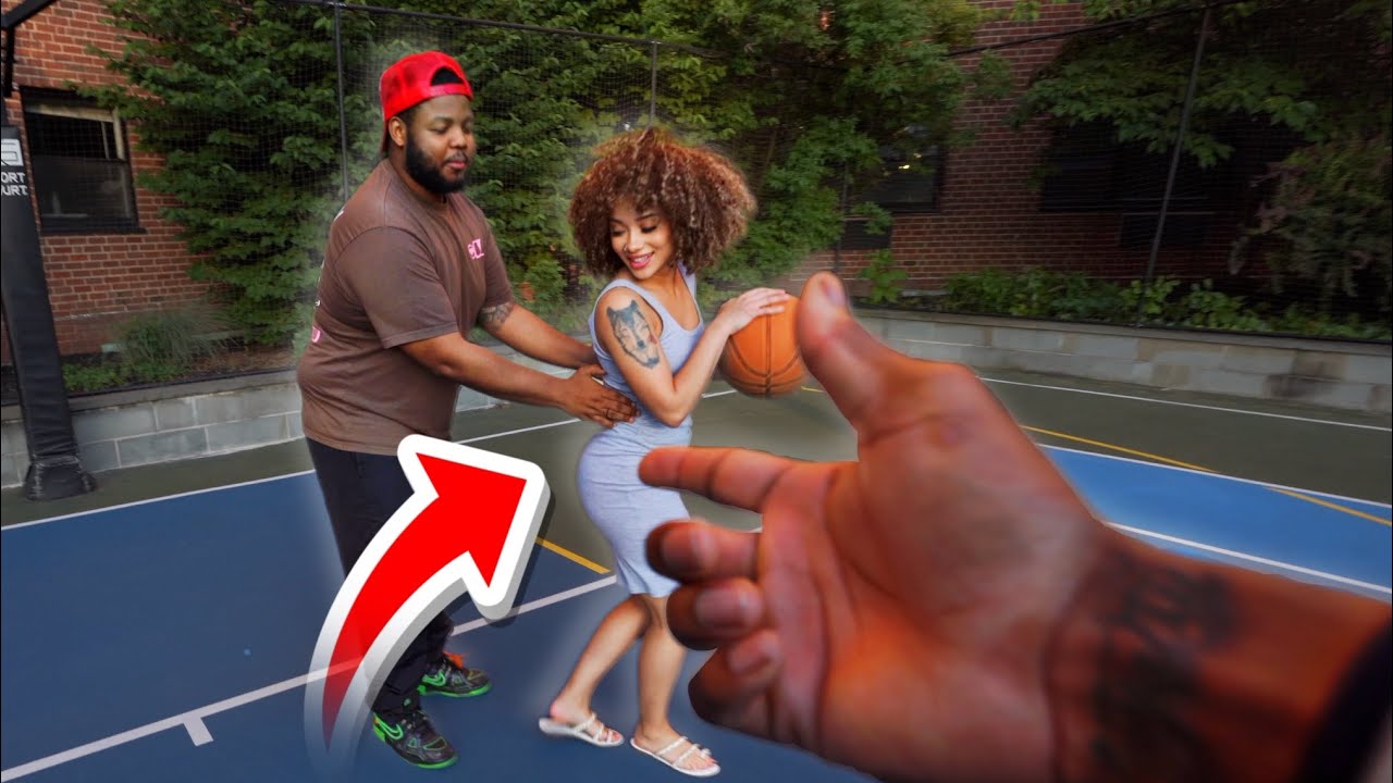 Authentic Vlogging: Capturing Spontaneous Moments That Engage