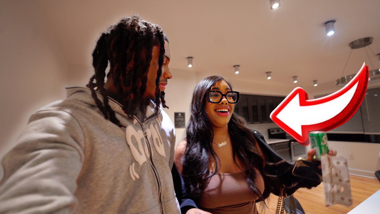 Authentic Street Vlogging: Viral Strategies & Raw Tactics