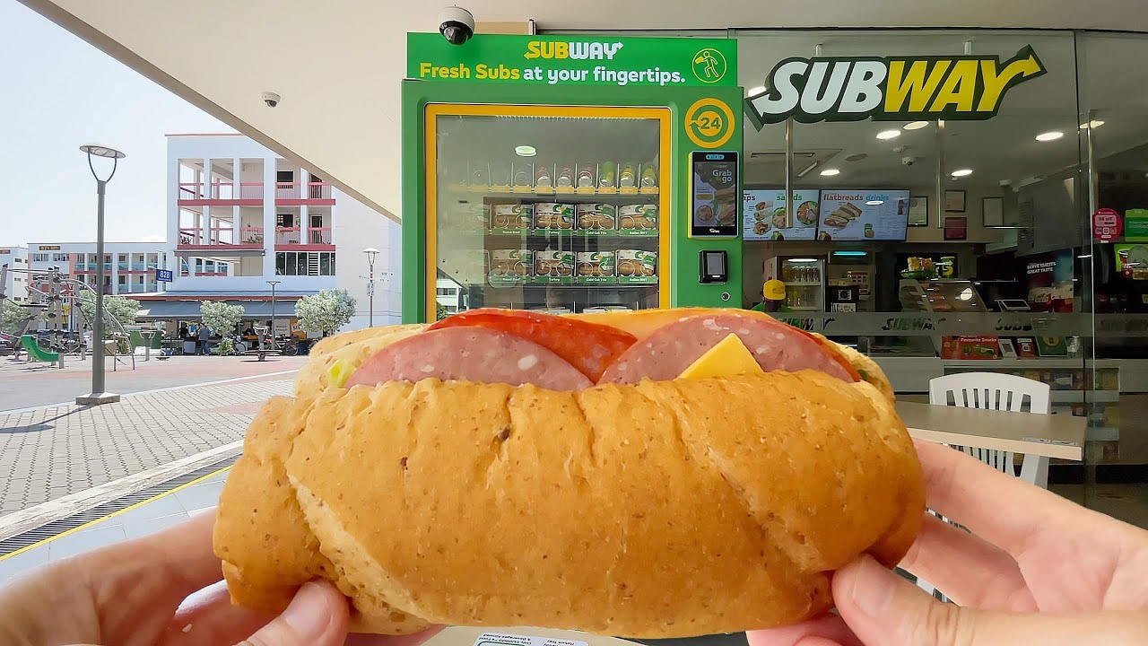 SUBWAY Vending Machine Review: Machine vs. Store-Bought Sandwiches