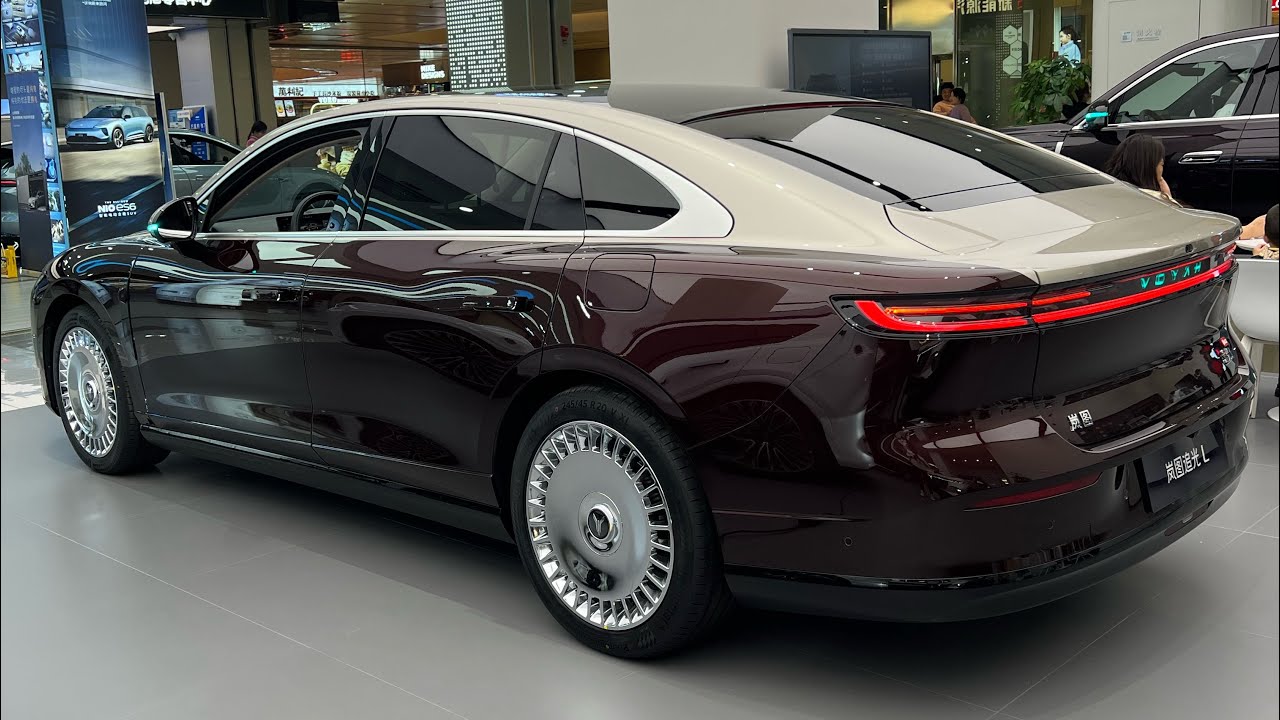 Dong Voya Light L 2026 Review: Luxury PHEV Sedan Guide