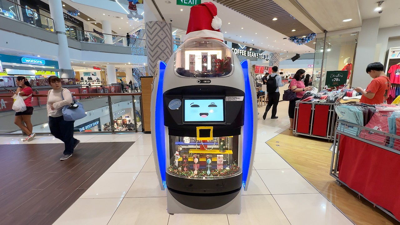 Singapore's Futuristic Food Vending Machines: Beyond Snacks