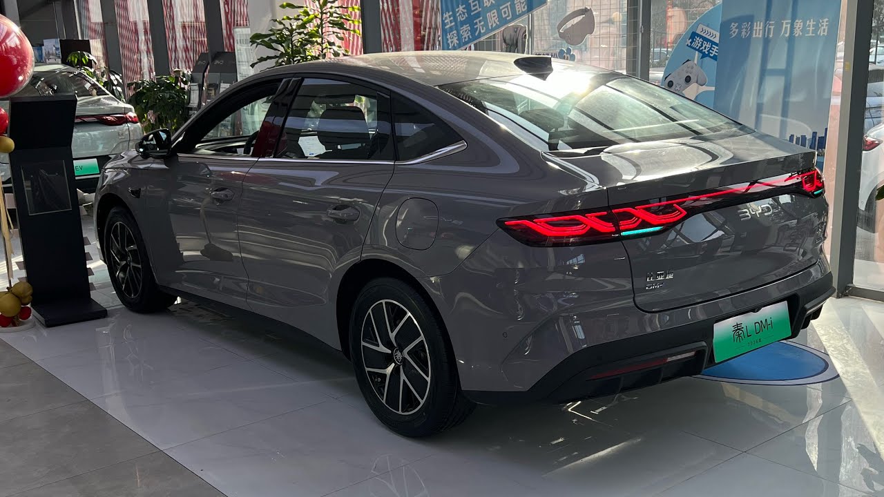 BYD 2025 vs 2026 Sedan Comparison: Battery Upgrades & Buying Guide