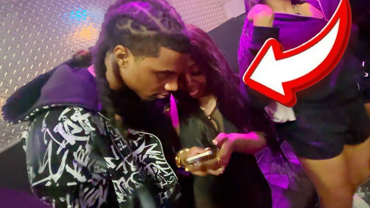 Vlogging Truths: Behind the Scenes of Viral Clickbait