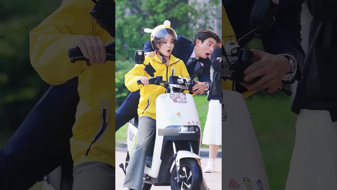 Escape Wedding Pressure: Mother's Chase and Hidden Truths