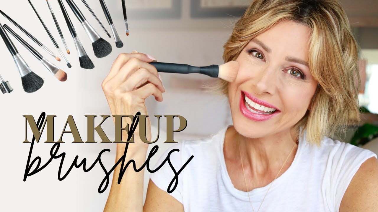 Essential Makeup Brushes Guide: Choosing & Using Right Tools