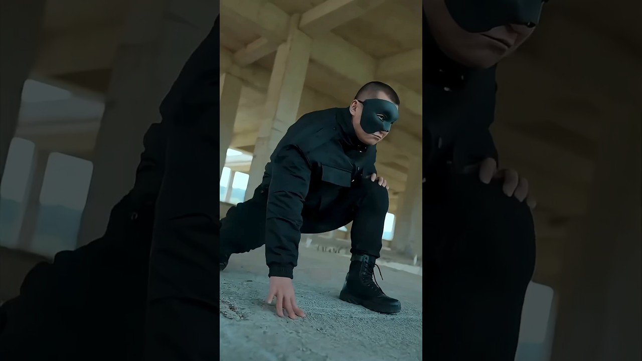 Improvised Weapons: Self-Defense Tactics Against Armed Attackers