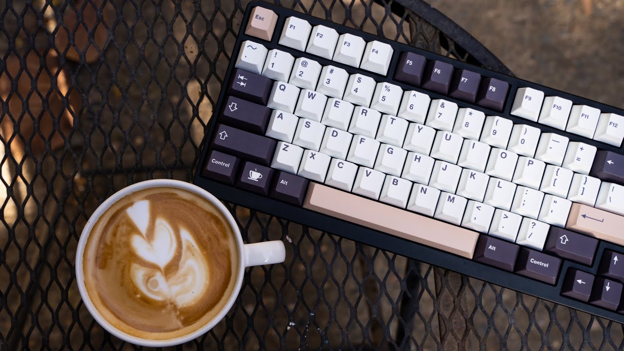 Infiniky Cafe Keycaps Review: GMK Alternative Worth Buying?