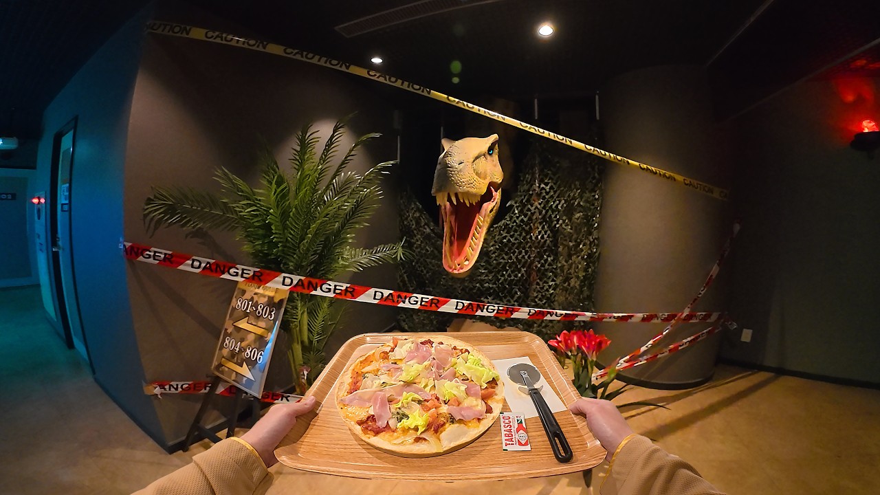 Dinosaur Love Hotel Japan: Full Room Tour & Food Review