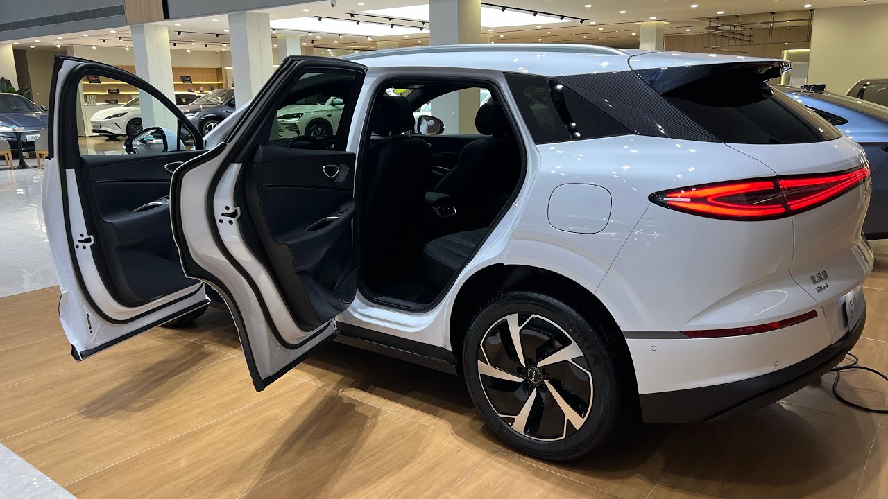 2026 BYD Salion 6 DMI Review: Key Specs & Buying Guide