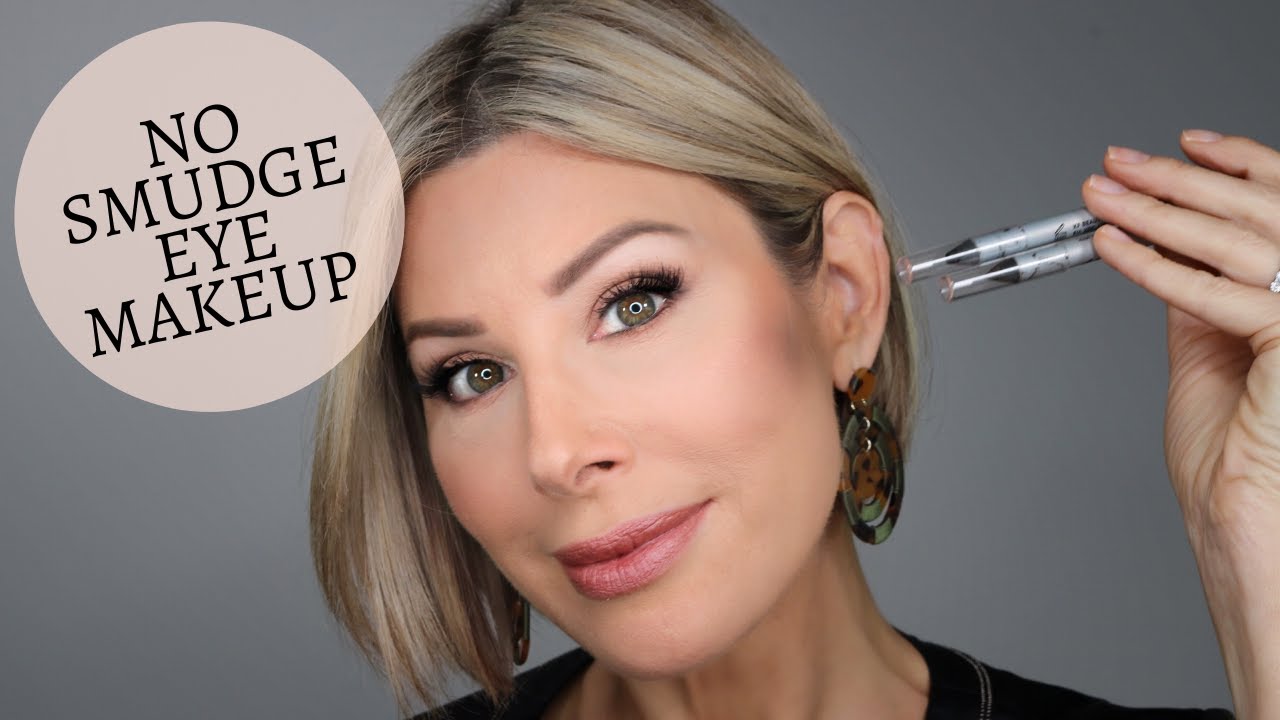 How to Prevent Eye Makeup Smudging for Women Over 45