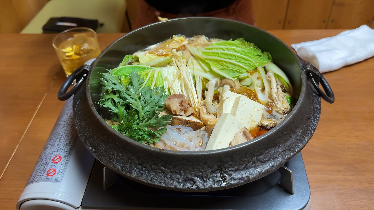 Aomori's Homely Hotpot Secret: Authentic Sukiyaki Experience
