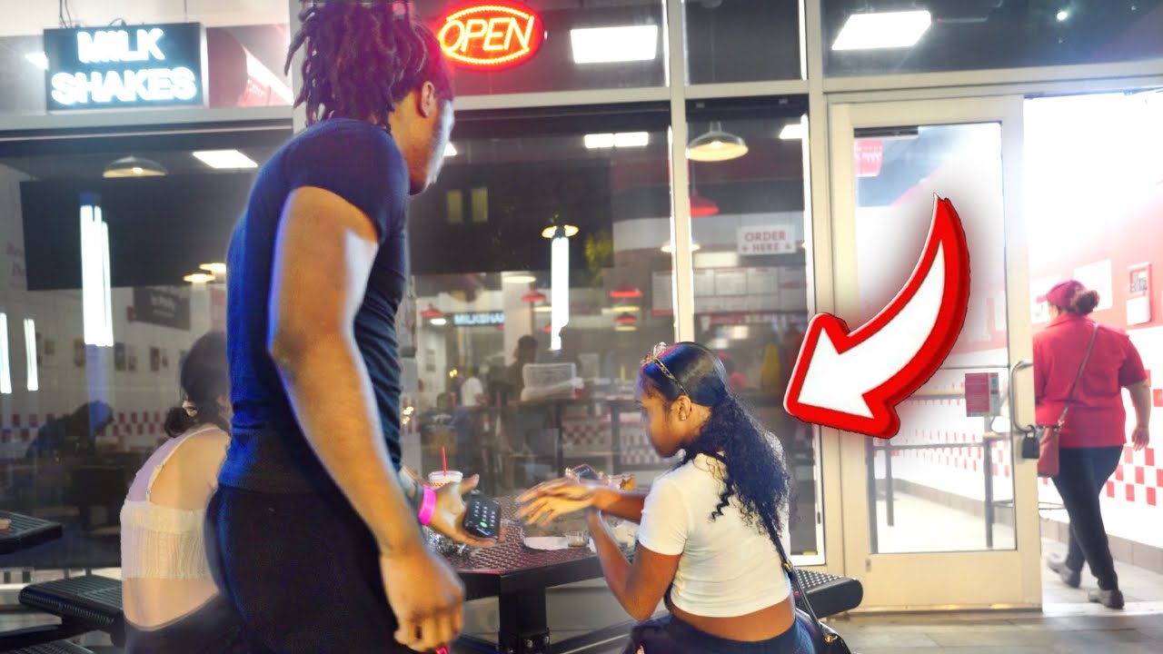 Approach College Girls Confidently: 5 Proven Tips from Campus