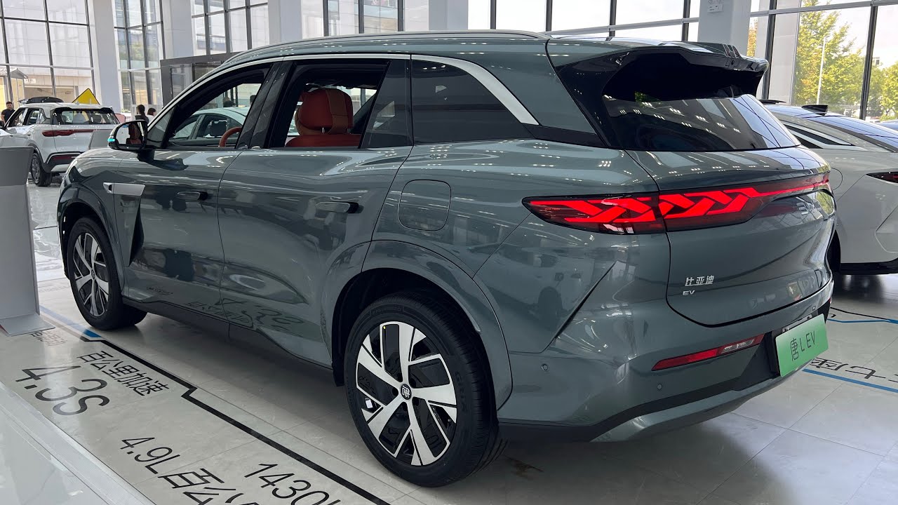 BYD Tang L EV 2025 Review: 600km Range & 6-Min Charge