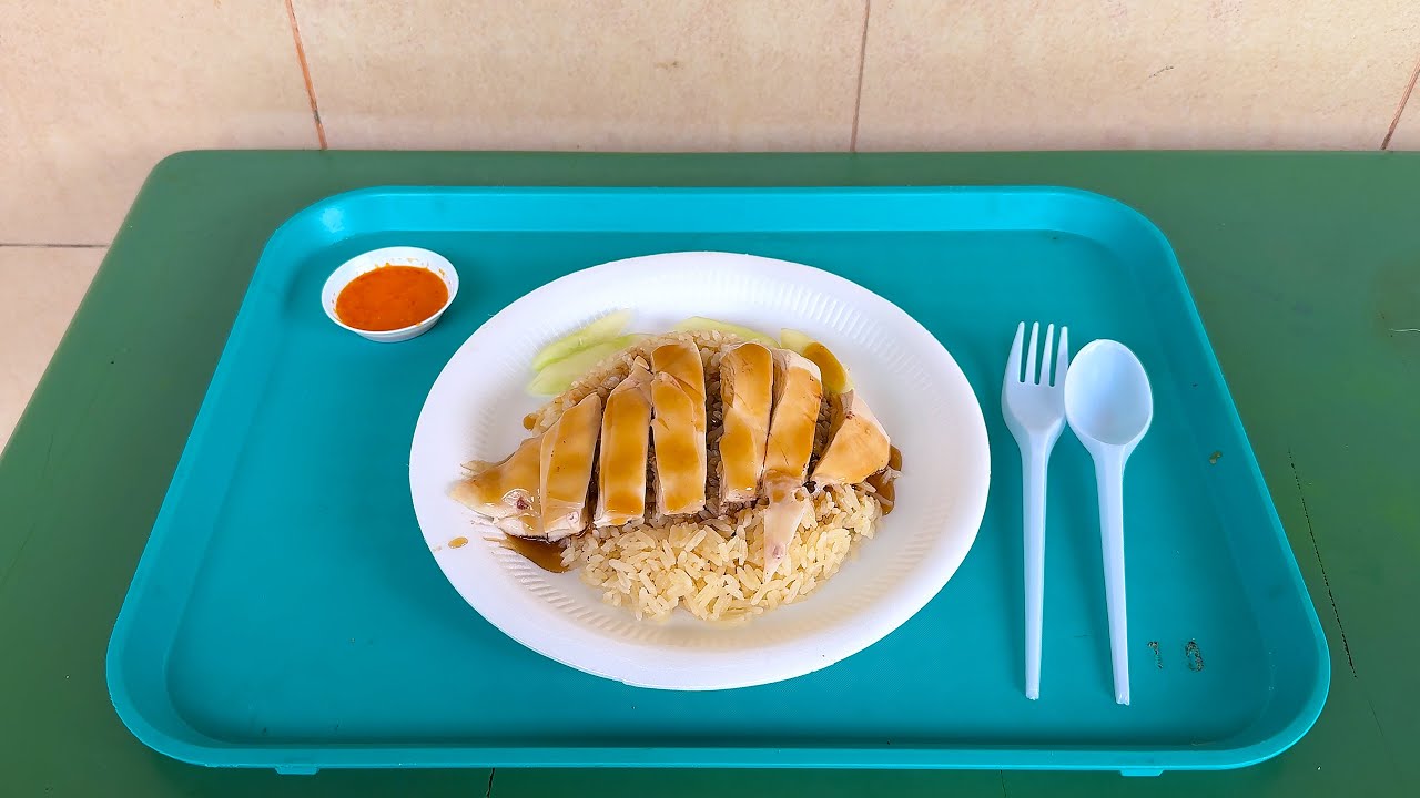 Best Hainanese Chicken Rice: $3 Street Food vs $25 Luxury