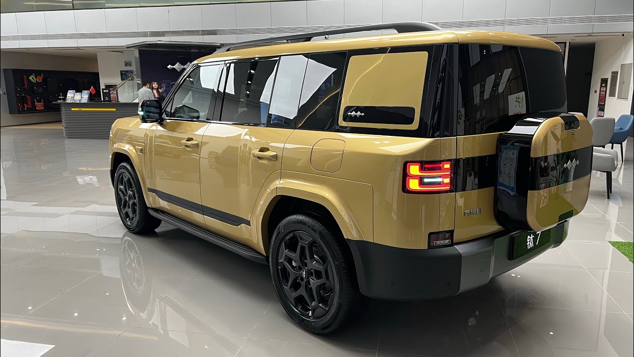 BYD FCV7 Tai Chi Review: 1300km Range PHEV SUV Under $31k